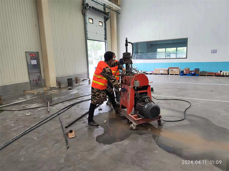 张家界厂房地面下沉塌陷注浆加固施工